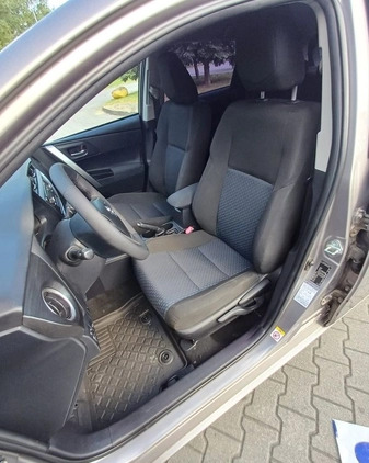 Toyota Auris cena 37900 przebieg: 72000, rok produkcji 2013 z Sulechów małe 379